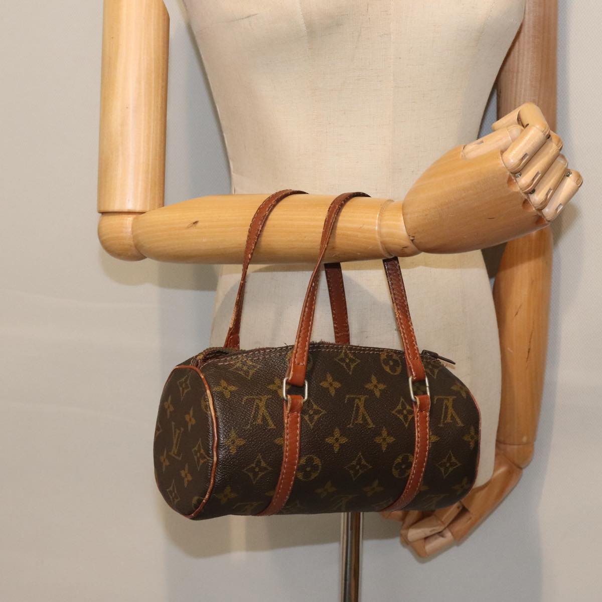 LOUIS VUITTON Monogram Papillon 22 Hand Bag M51367 LV Auth 90960