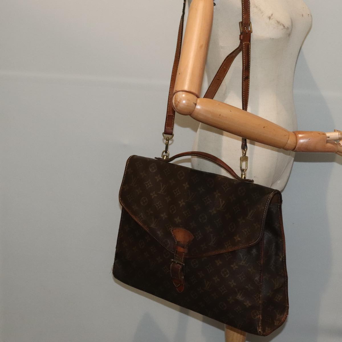 LOUIS VUITTON Monogram Beverly Hand Bag 2way M51120 LV Auth 90980