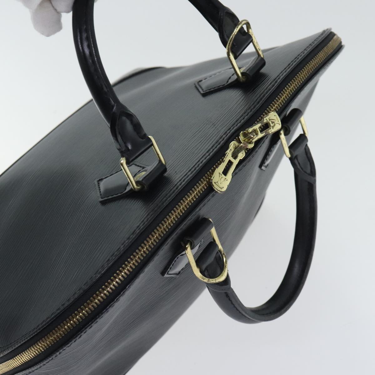 LOUIS VUITTON Epi Alma Hand Bag Black M52142 LV Auth 91061