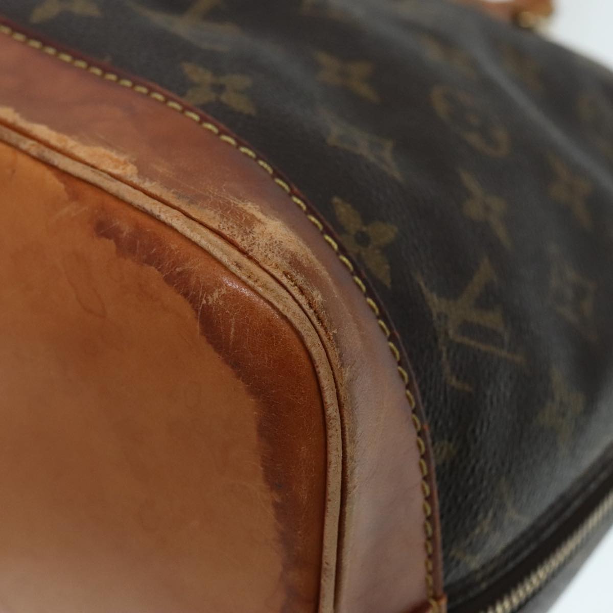 LOUIS VUITTON Monogram Alma Hand Bag M51130 LV Auth 91102