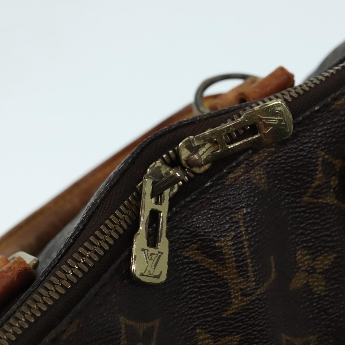 LOUIS VUITTON Monogram Alma Hand Bag M51130 LV Auth 91102