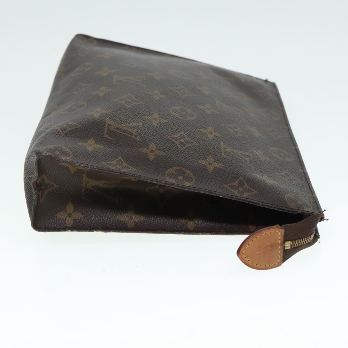 LOUIS VUITTON Monogram Poche Toilette 26 Pouch M47542 LV Auth 91140