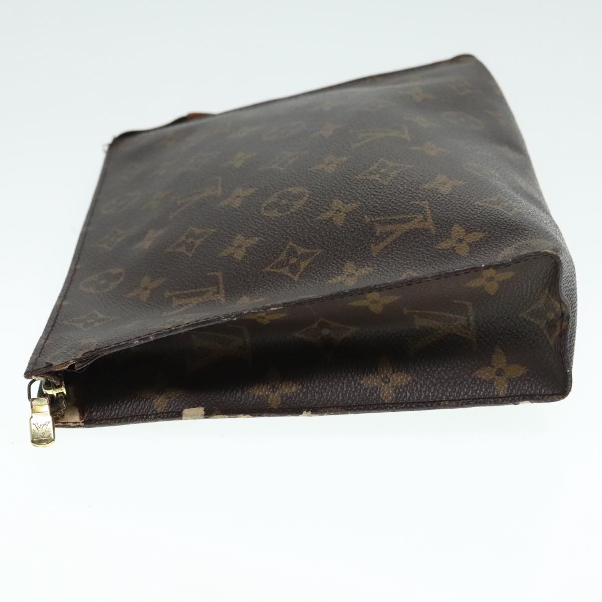 LOUIS VUITTON Monogram Poche Toilette 26 Pouch M47542 LV Auth 91140