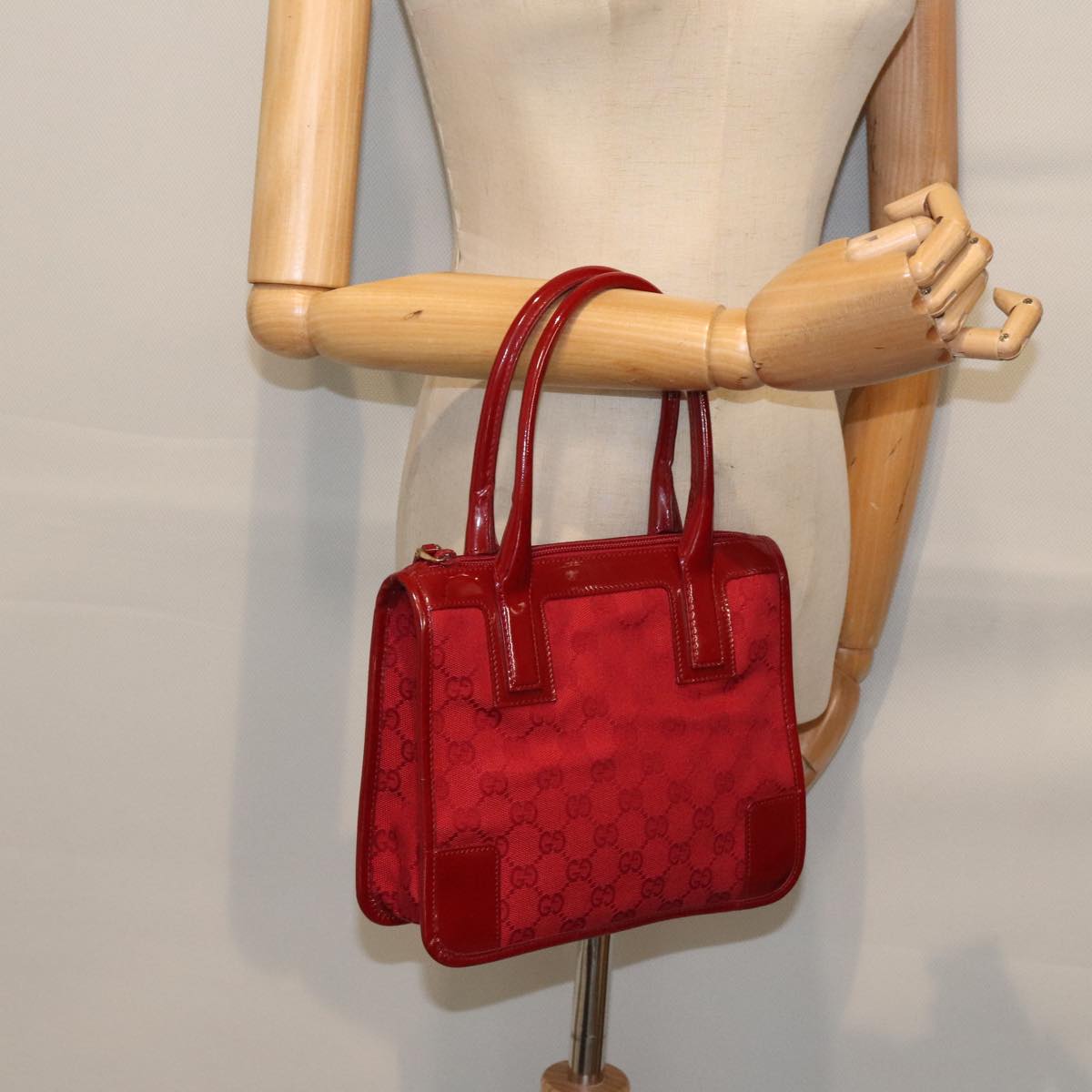 GUCCI GG Canvas Hand Bag Gold Red 000 0856 Auth 91200