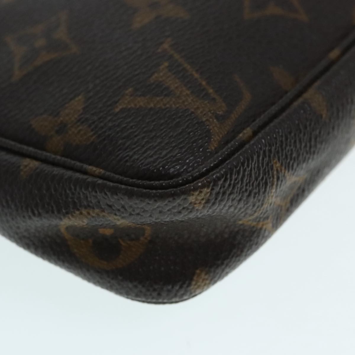 LOUIS VUITTON Monogram Pochette Accessoires Pouch M51980 LV Auth 91370