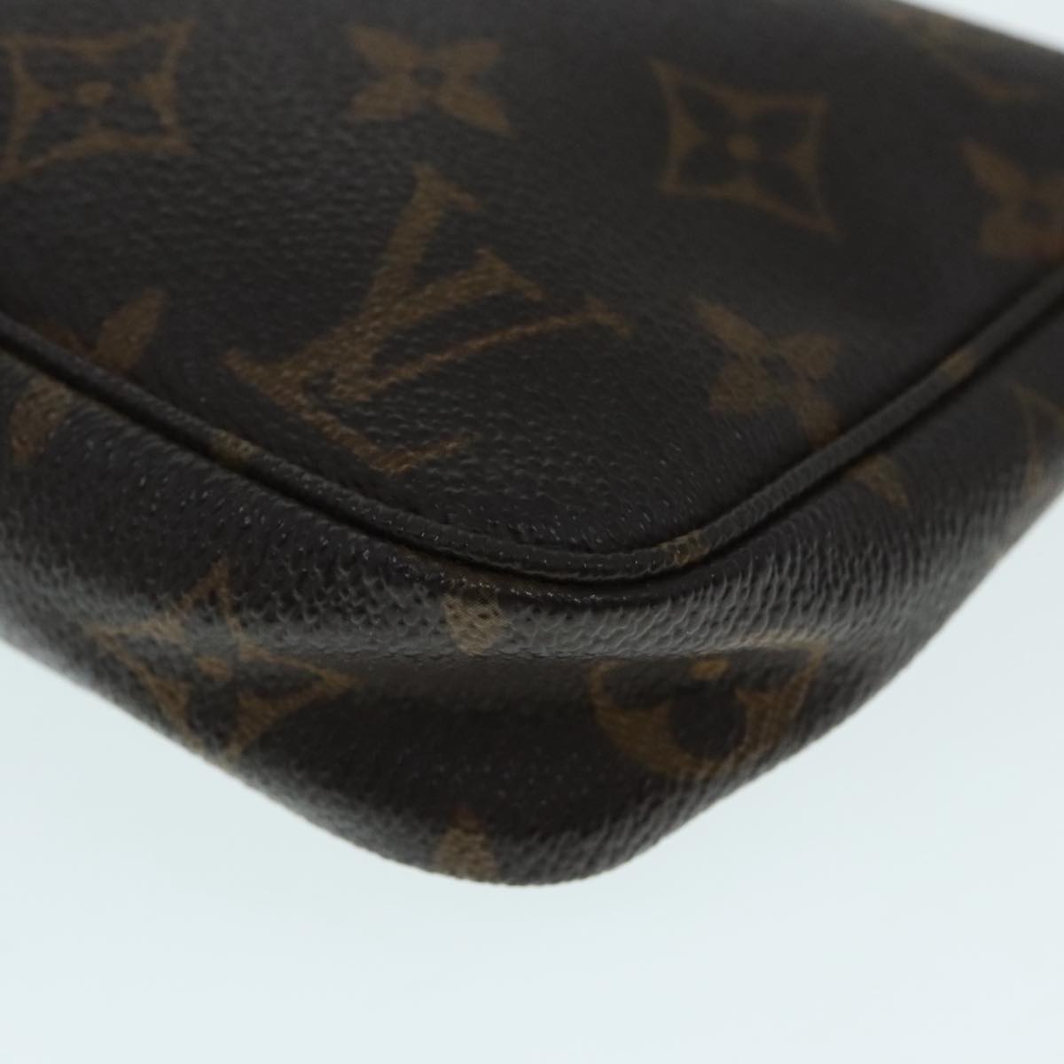 LOUIS VUITTON Monogram Pochette Accessoires Pouch M51980 LV Auth 91370