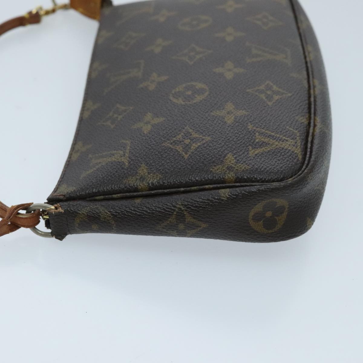 LOUIS VUITTON Monogram Pochette Accessoires Pouch M51980 LV Auth 91378