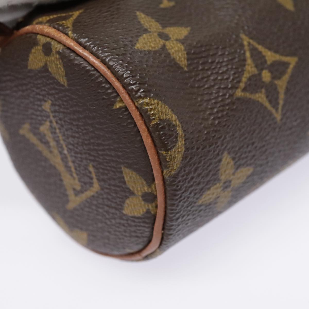 LOUIS VUITTON Monogram Papillon Pouch LV Auth 91381