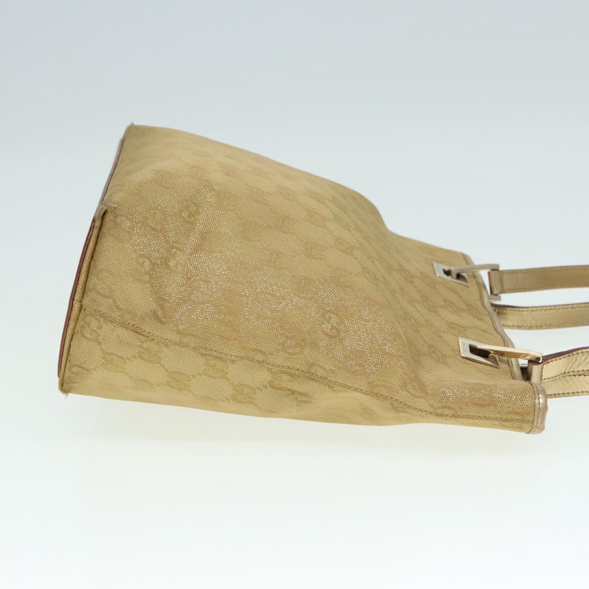 GUCCI GG Canvas Shoulder Bag Gold Tone Gold 0021099 Auth 91390