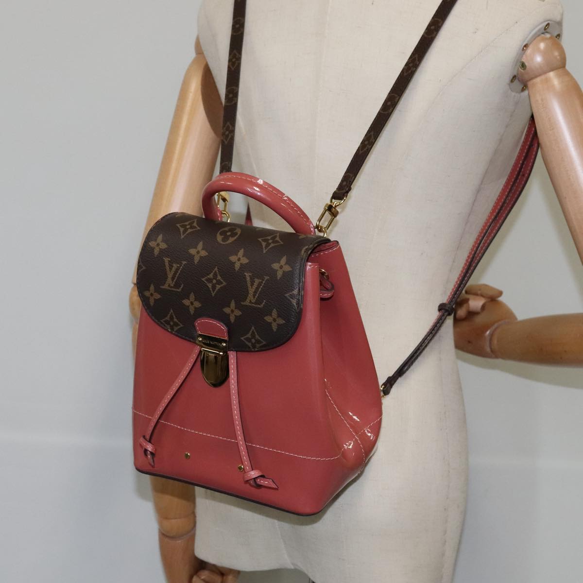 LOUIS VUITTON Monogram Vernis Hot Springs Backpack Pink M53545 LV Auth 91559SAM