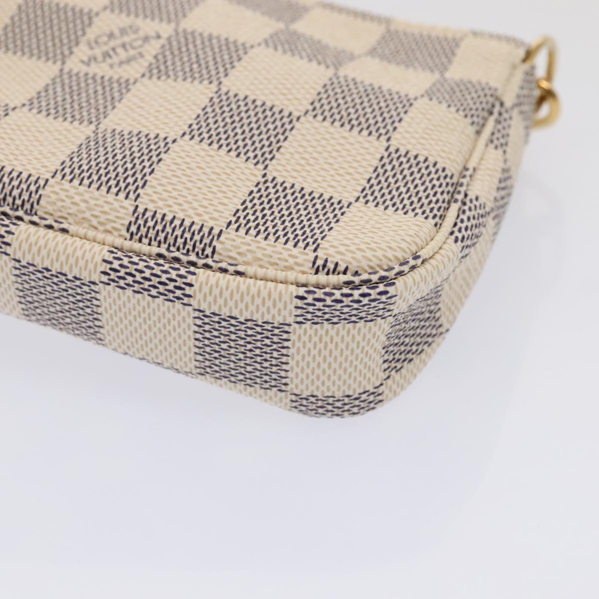 LOUIS VUITTON Damier Azur Mini Pochette Accessoires Pouch N63005 LV Auth 91574