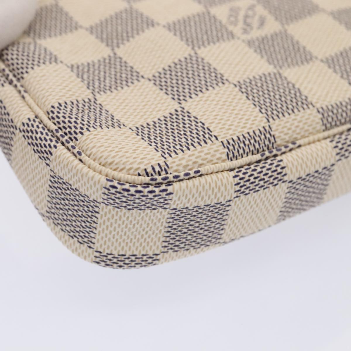 LOUIS VUITTON Damier Azur Mini Pochette Accessoires Pouch N63005 LV Auth 91574