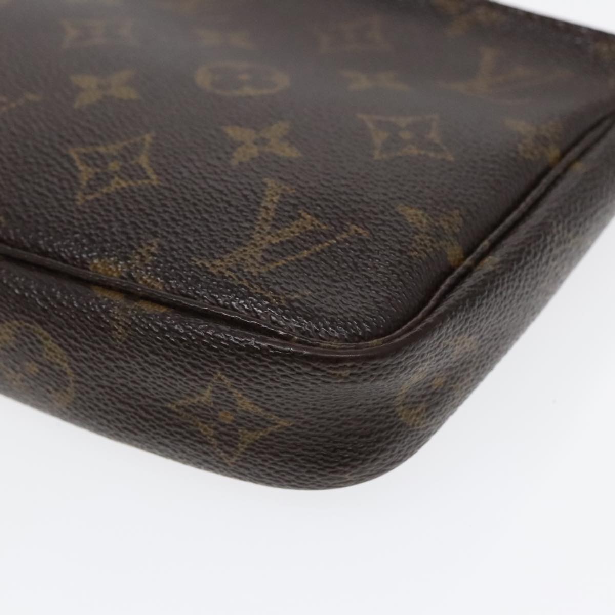 LOUIS VUITTON Monogram Pochette Accessoires Pouch M51980 LV Auth 91646