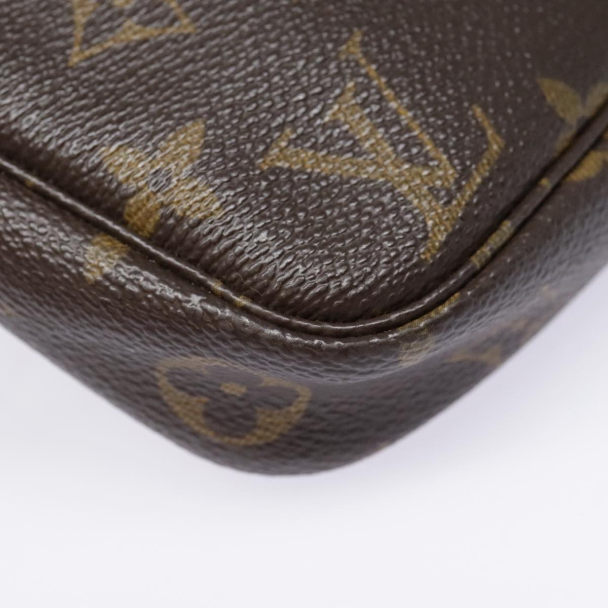 LOUIS VUITTON Monogram Pochette Accessoires Pouch M51980 LV Auth 91667