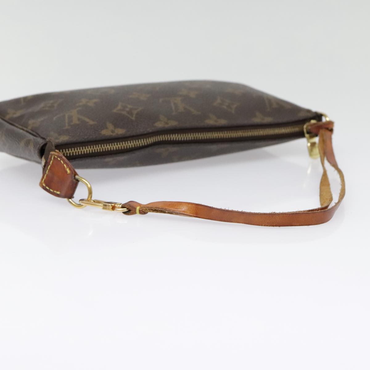 LOUIS VUITTON Monogram Pochette Accessoires Pouch M51980 LV Auth 91669