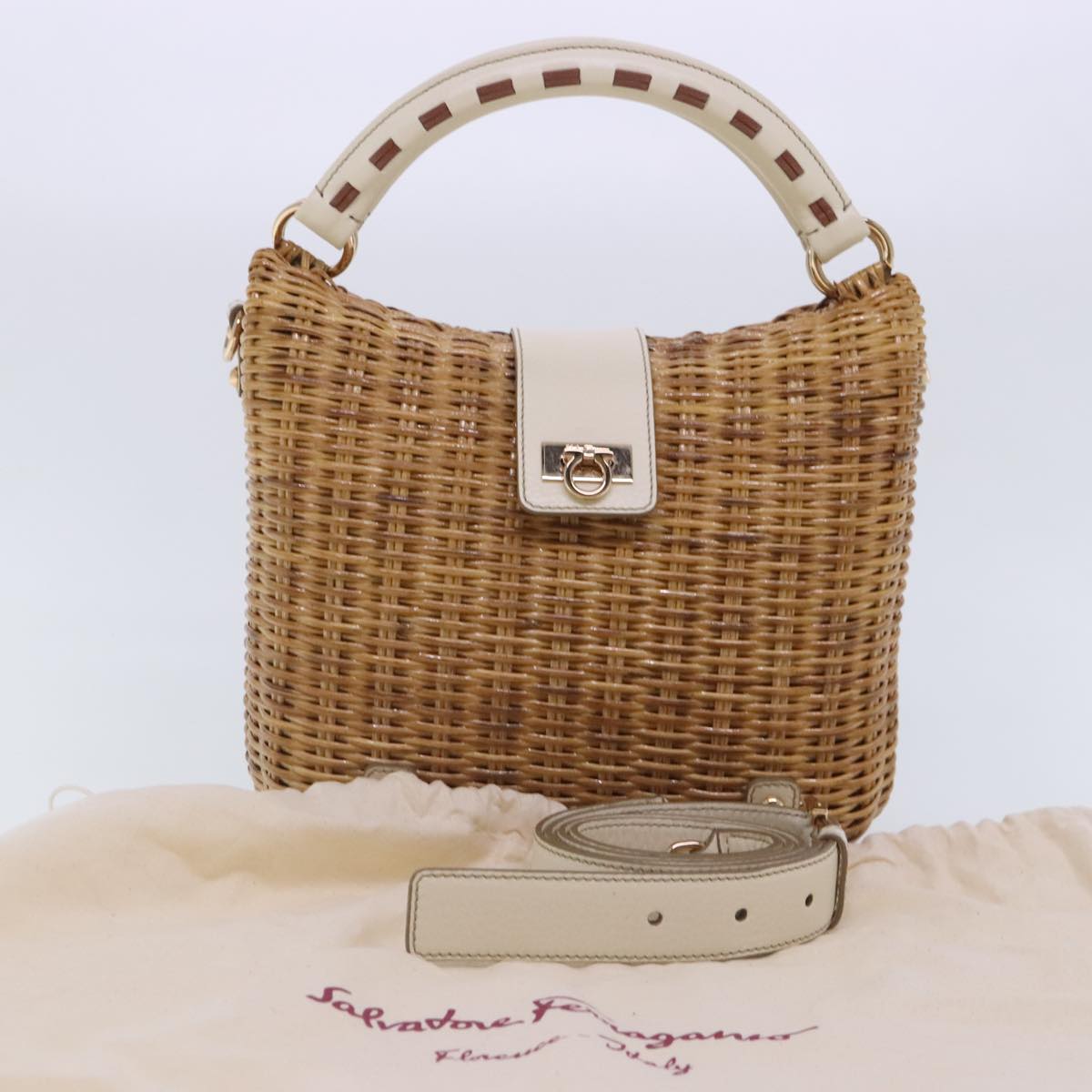 Salvatore Ferragamo Gancini Hand Bag Wicker 2way Beige Gold Auth 91745