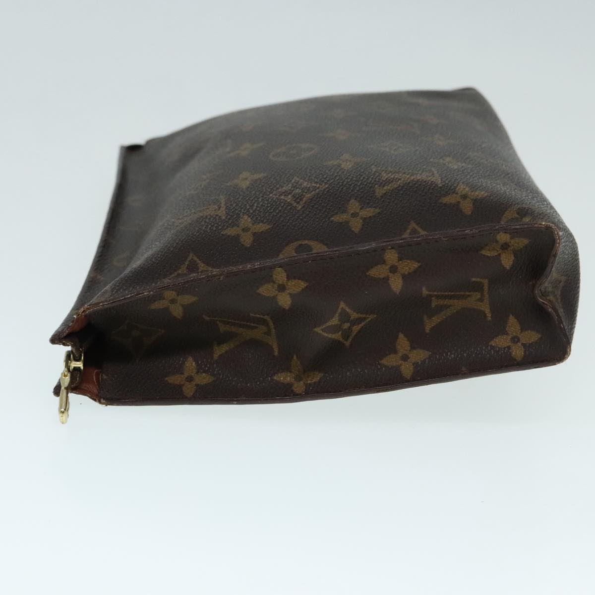 LOUIS VUITTON Monogram Poche Toilette 26 Pouch M47542 LV Auth 91797