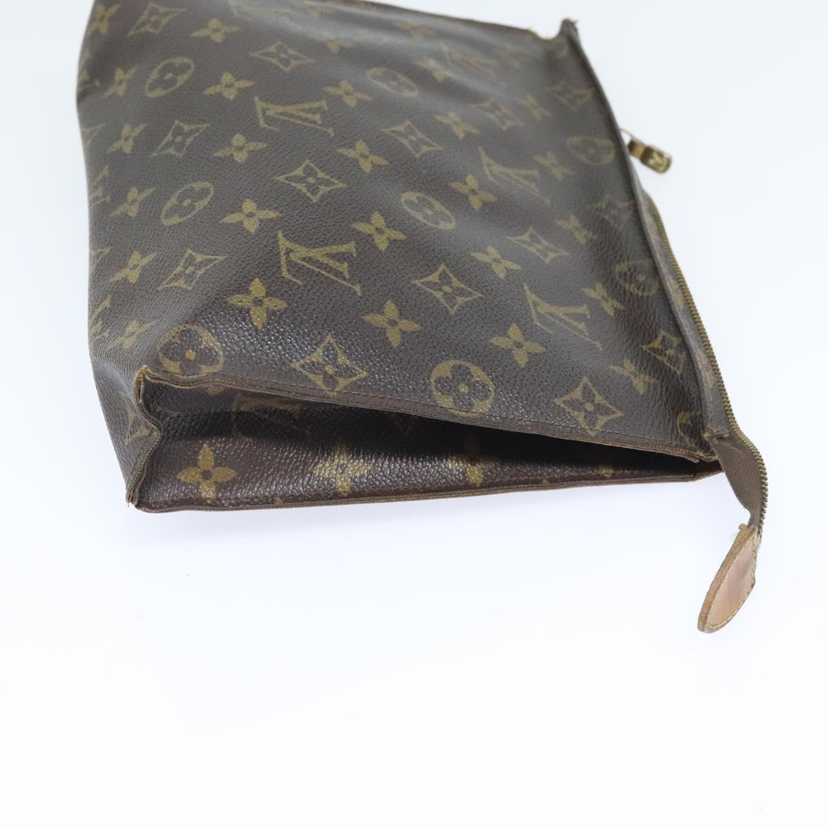 LOUIS VUITTON Monogram Poche Toilette 26 Pouch M47542 LV Auth 91798