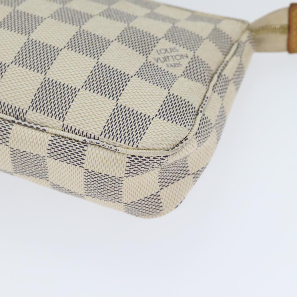 LOUIS VUITTON Damier Azur Pochette Accessoires Pouch N51986 LV Auth 91862