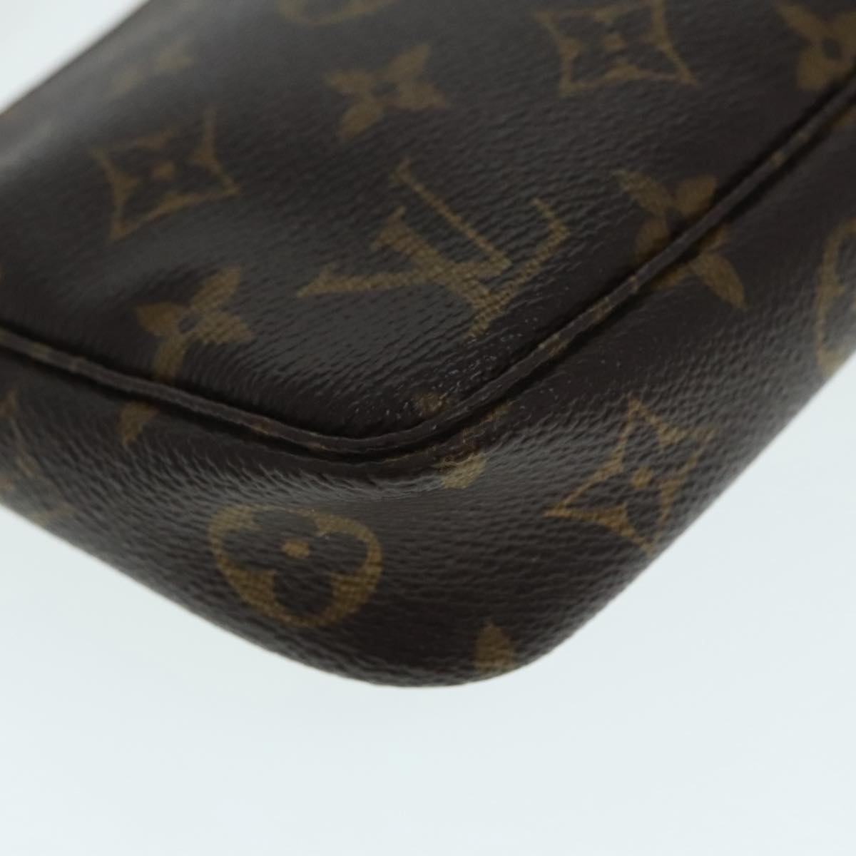 LOUIS VUITTON Monogram Pochette Accessoires Pouch M51980 LV Auth 91867