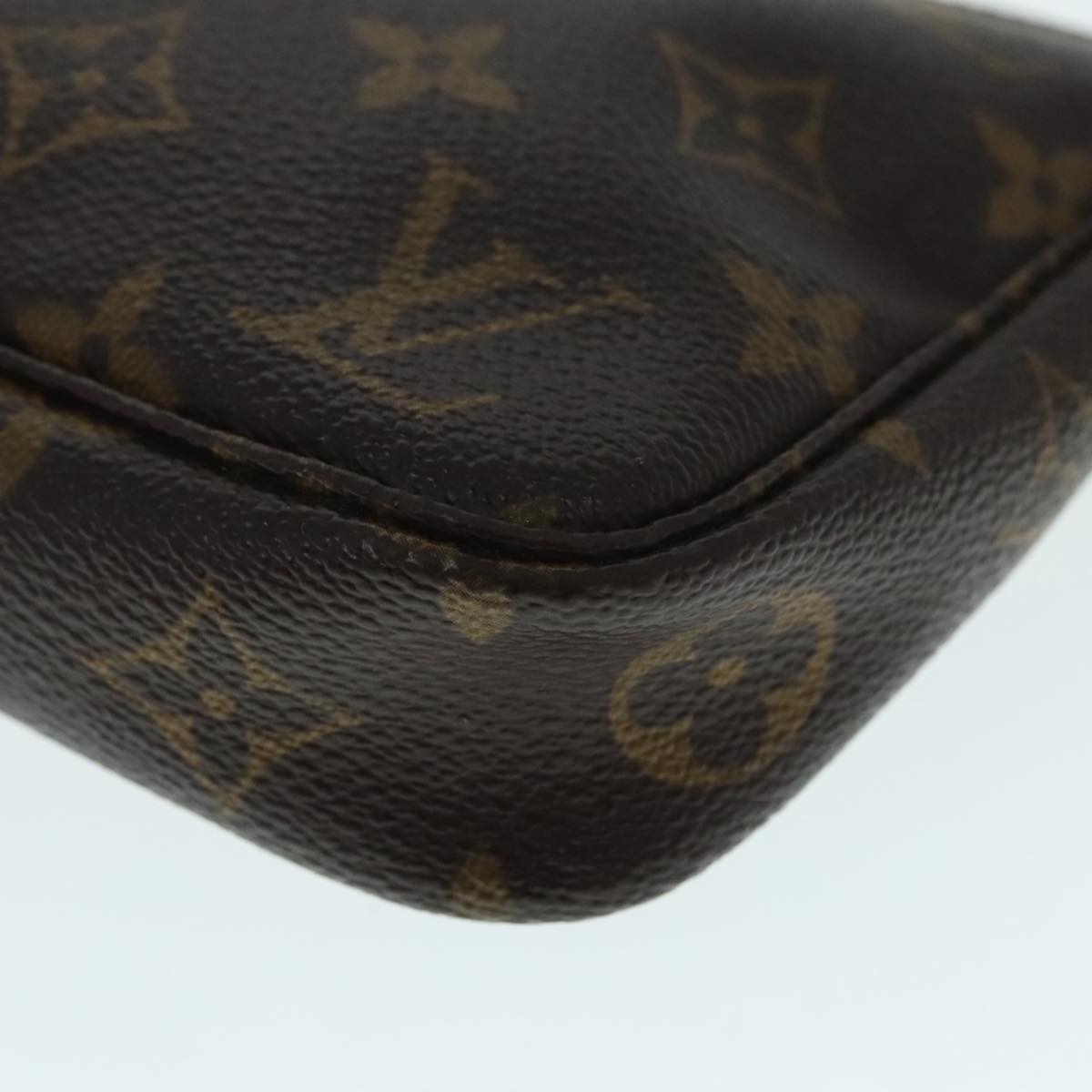 LOUIS VUITTON Monogram Pochette Accessoires Pouch M51980 LV Auth 91867