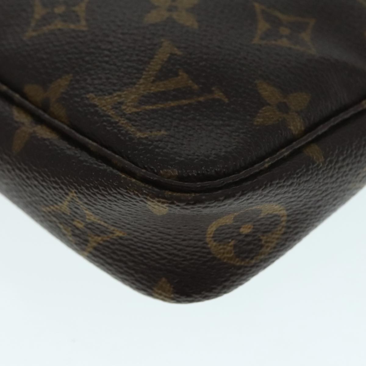 LOUIS VUITTON Monogram Pochette Accessoires Pouch M51980 LV Auth 91867