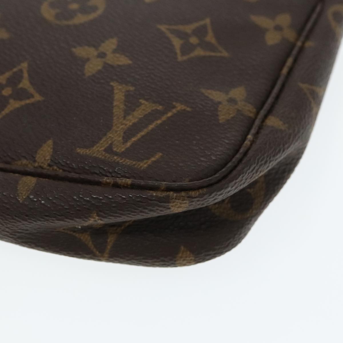 LOUIS VUITTON Monogram Pochette Accessoires Pouch M51980 LV Auth 91877