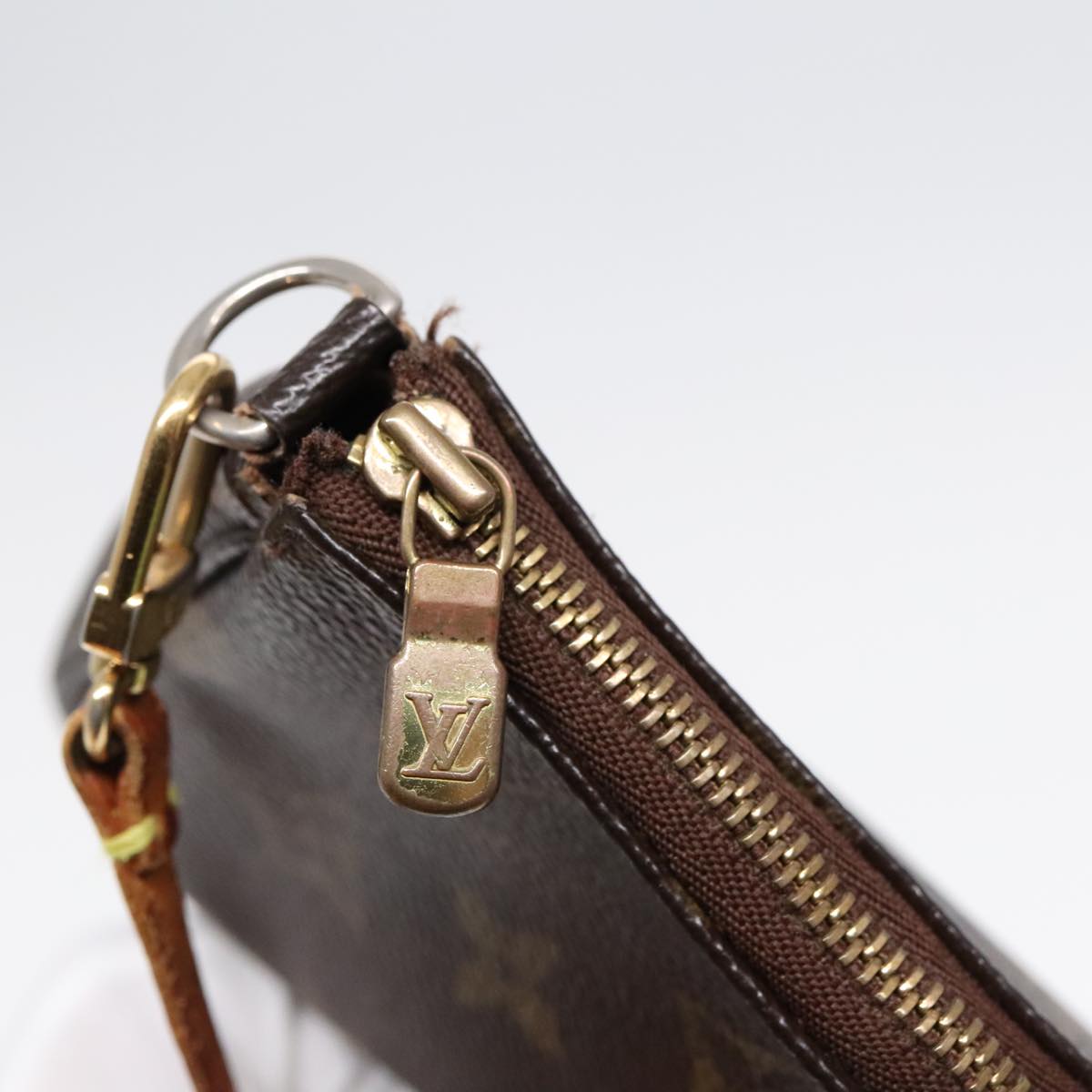 LOUIS VUITTON Monogram Pochette Accessoires Pouch M51980 LV Auth 91884