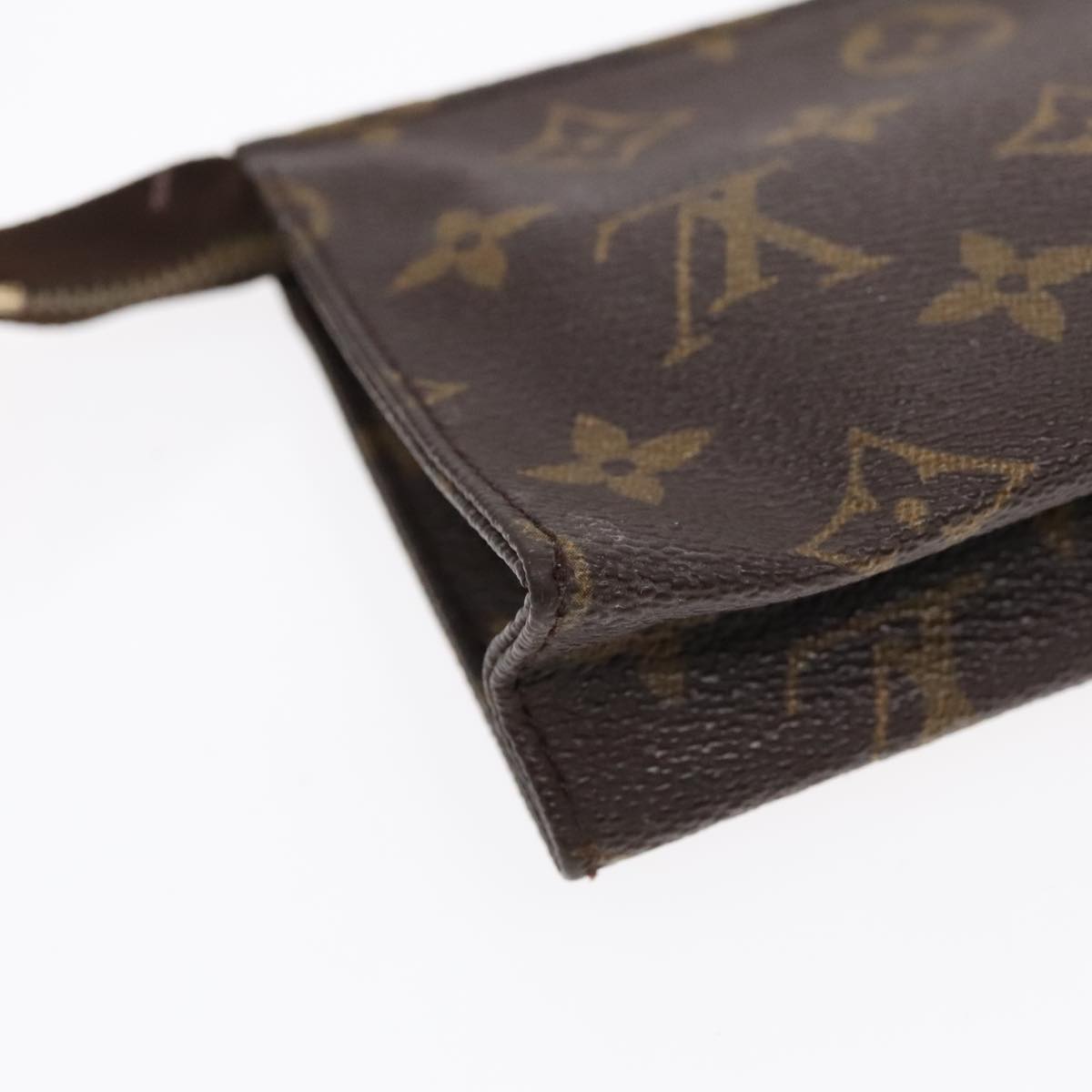 LOUIS VUITTON Monogram Poche Toilette 15 Pouch M47546 LV Auth 91901