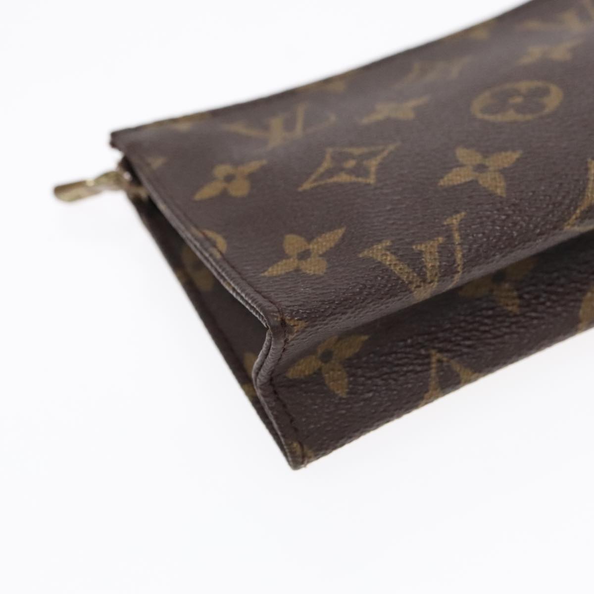 LOUIS VUITTON Monogram Poche Toilette 15 Pouch M47546 LV Auth 91901