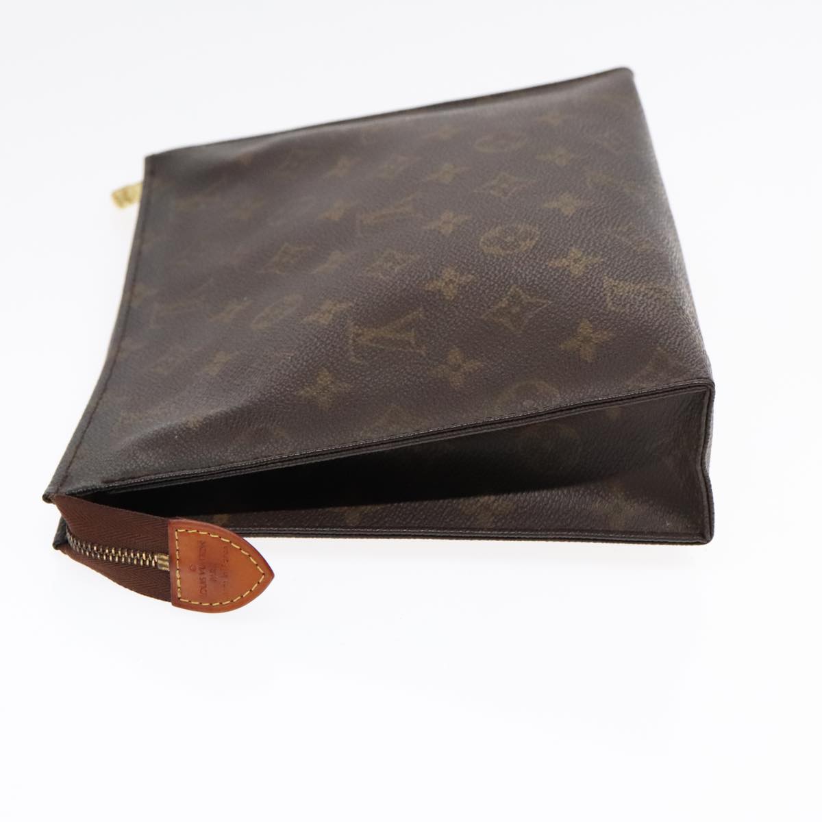 LOUIS VUITTON Monogram Poche Toilette 26 Pouch M47542 LV Auth 91938