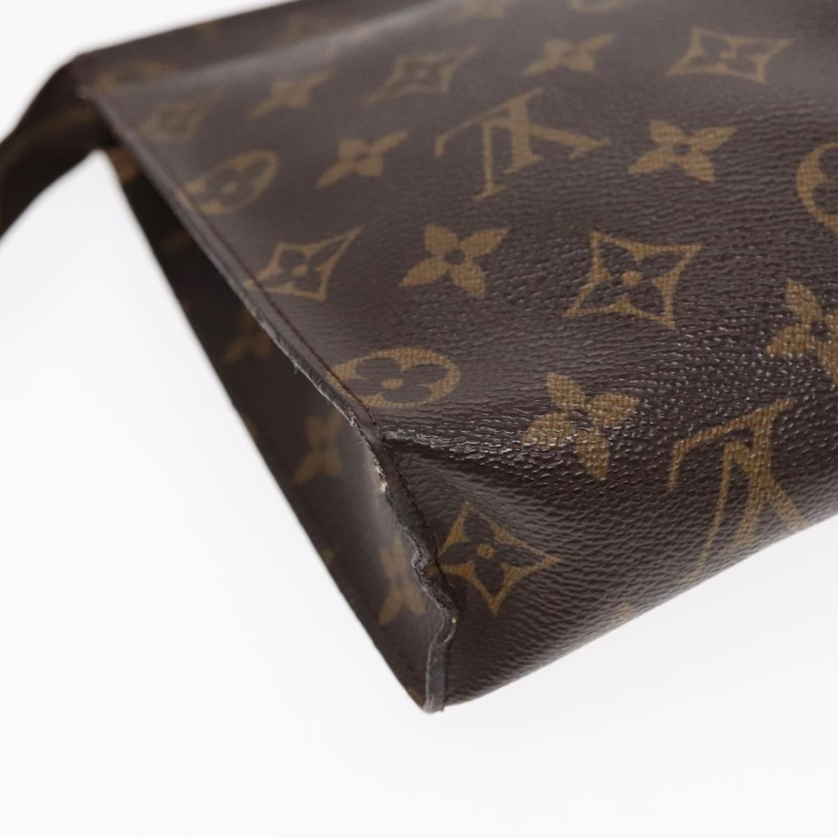 LOUIS VUITTON Monogram Poche Toilette 26 Pouch M47542 LV Auth 91939