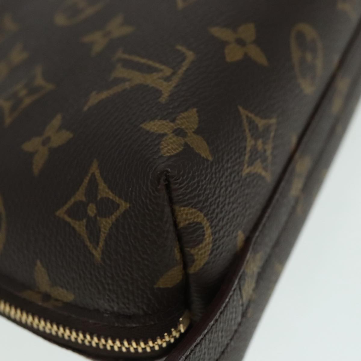 LOUIS VUITTON Monogram Trousse Demi Ronde Cosmetic Pouch M47520 LV Auth 91945