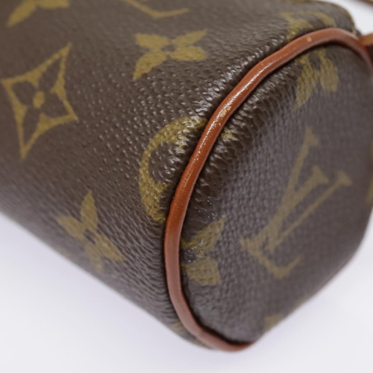 LOUIS VUITTON Monogram Papillon Pouch LV Auth 91978