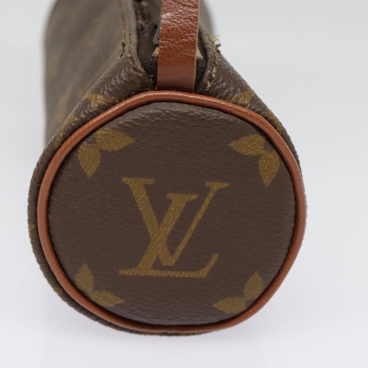 LOUIS VUITTON Monogram Papillon Pouch LV Auth 91982