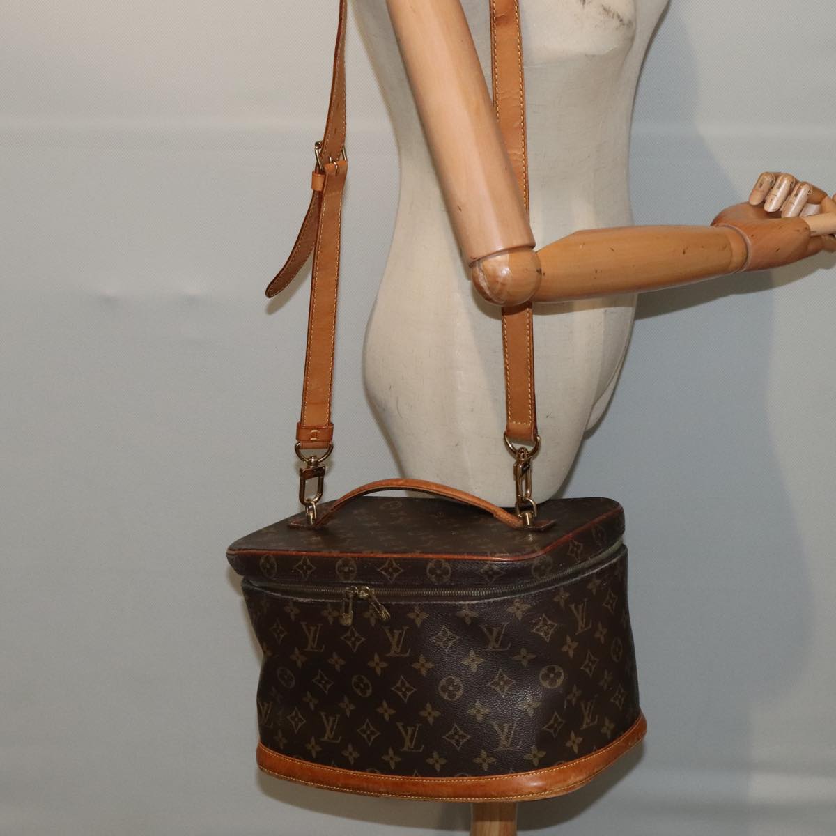 LOUIS VUITTON Monogram Nice Hand Bag M47280 LV Auth 92022