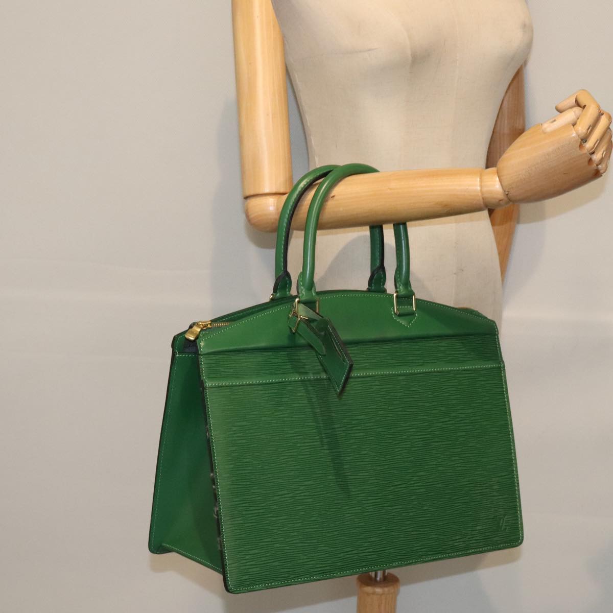 LOUIS VUITTON Epi Riviera Hand Bag Green M48184 LV Auth 92055