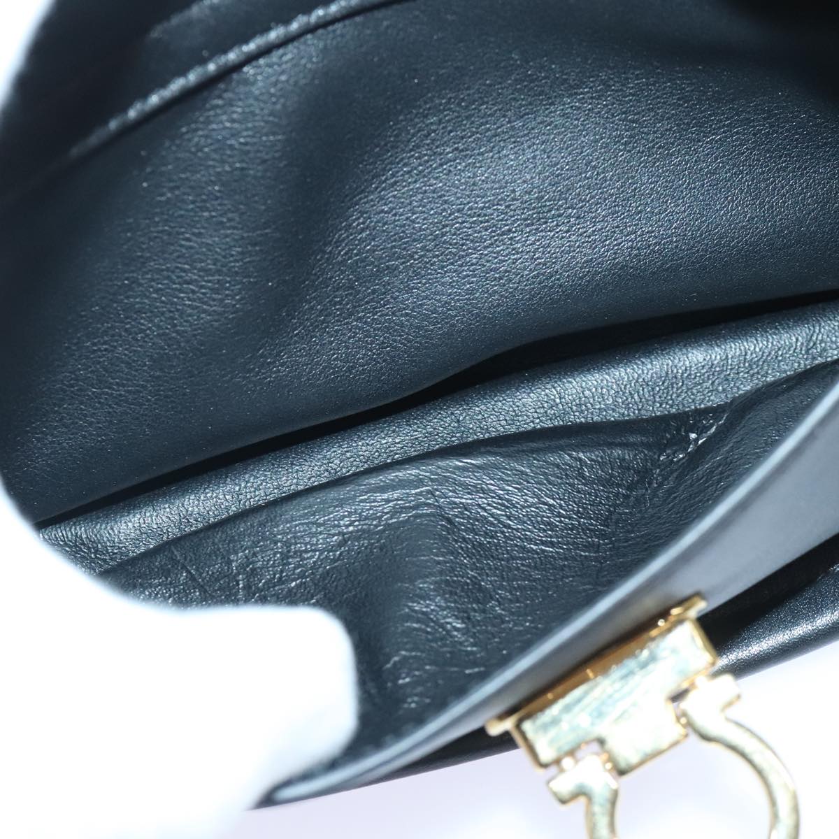 Salvatore Ferragamo Gancini Chain Shoulder Bag Leather Black Gold Auth 92072AV