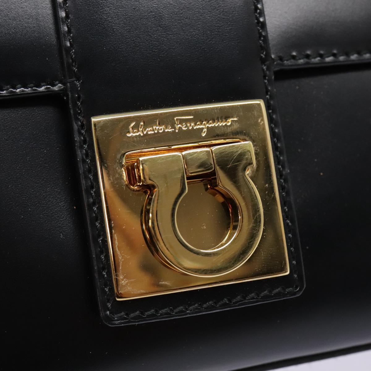 Salvatore Ferragamo Gancini Hand Bag Leather Black Gold Auth 92098