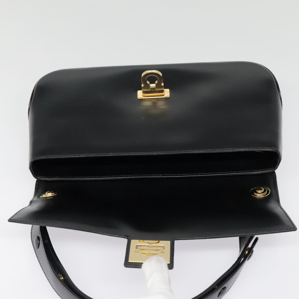 Salvatore Ferragamo Gancini Hand Bag Leather Black Gold Auth 92098