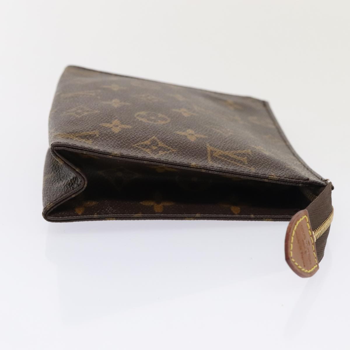 LOUIS VUITTON Monogram Poche Toilette 19 Pouch M47544 LV Auth 92256