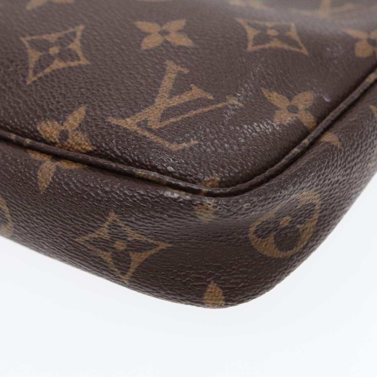 LOUIS VUITTON Monogram Pochette Accessoires Pouch M51980 LV Auth 92266