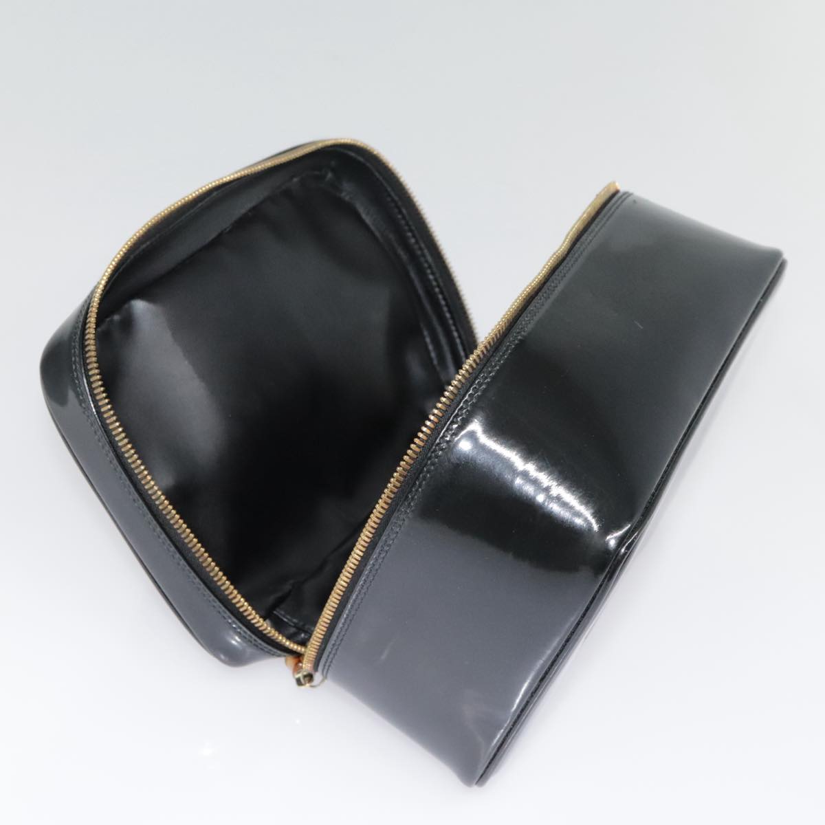 GUCCI Vanity Cosmetic Pouch Enamel Black Gold 032 1956 0150 Auth 92305