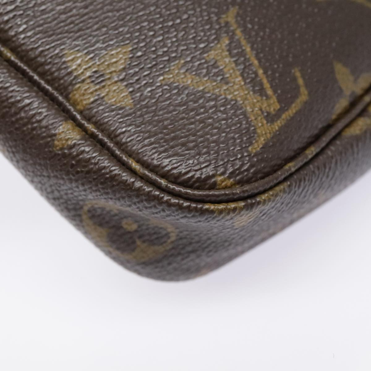 LOUIS VUITTON Monogram Pochette Accessoires Pouch M51980 LV Auth 92310