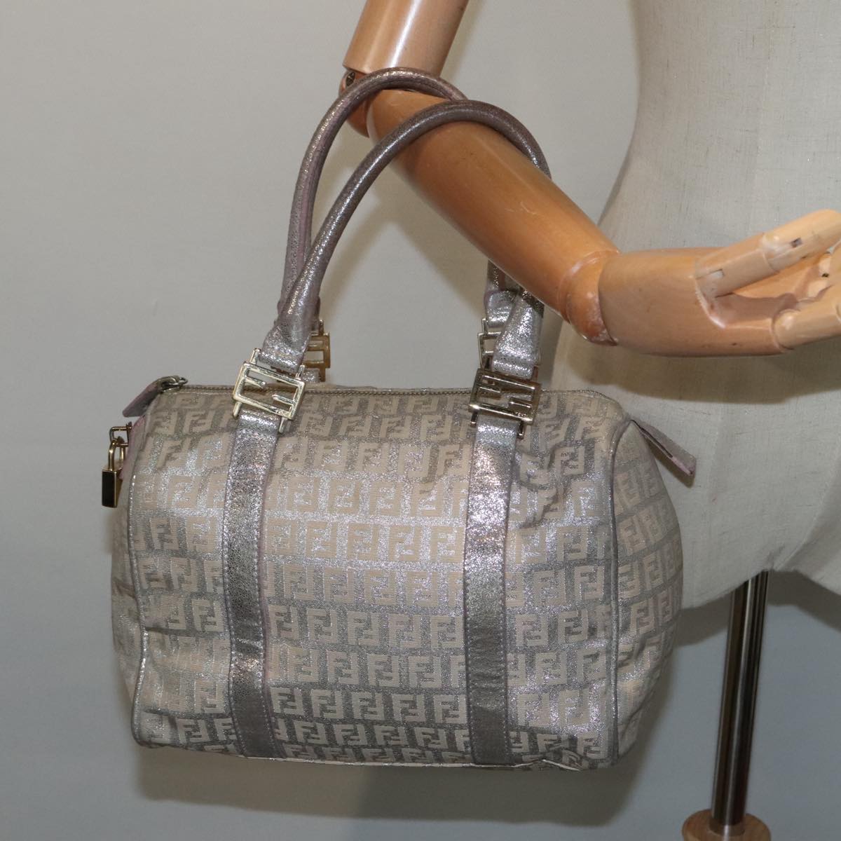 FENDI Zucchino Canvas Hand Bag Silver Beige Gold Auth 92437