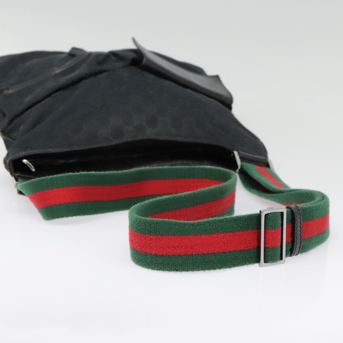 GUCCI GG Canvas Web Sherry Line Shoulder Bag Black Green Red Auth 92505