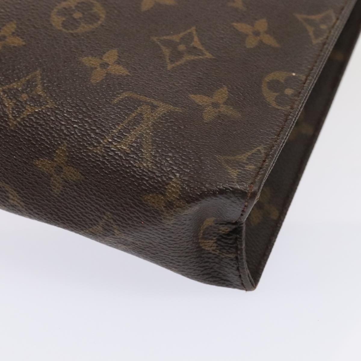 LOUIS VUITTON Monogram Poche Toilette 26 Pouch M47542 LV Auth 92550