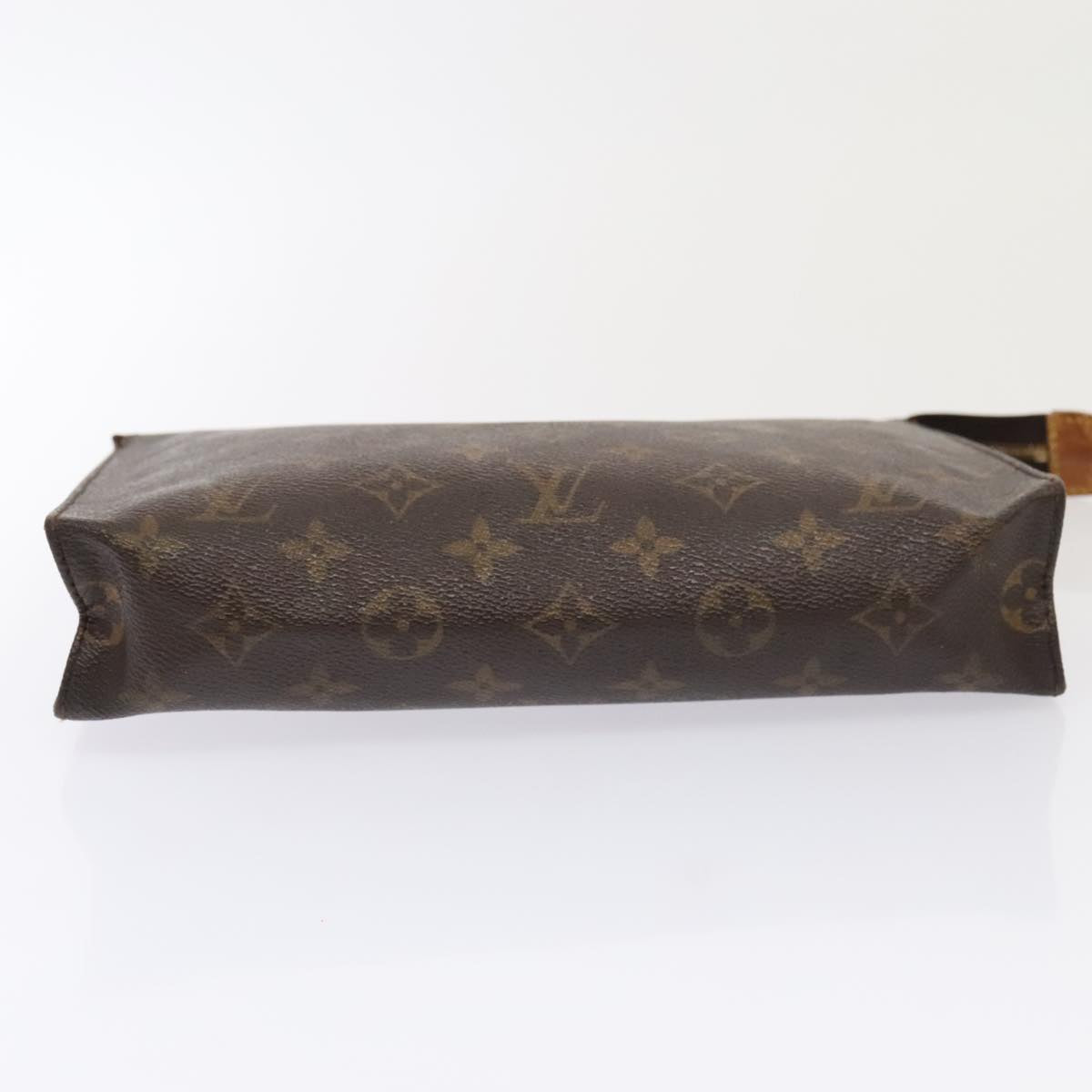 LOUIS VUITTON Monogram Poche Toilette 26 Pouch M47542 LV Auth 92550