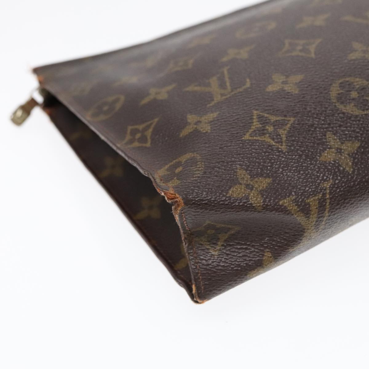 LOUIS VUITTON Monogram Poche Toilette 26 Pouch M47542 LV Auth 92551