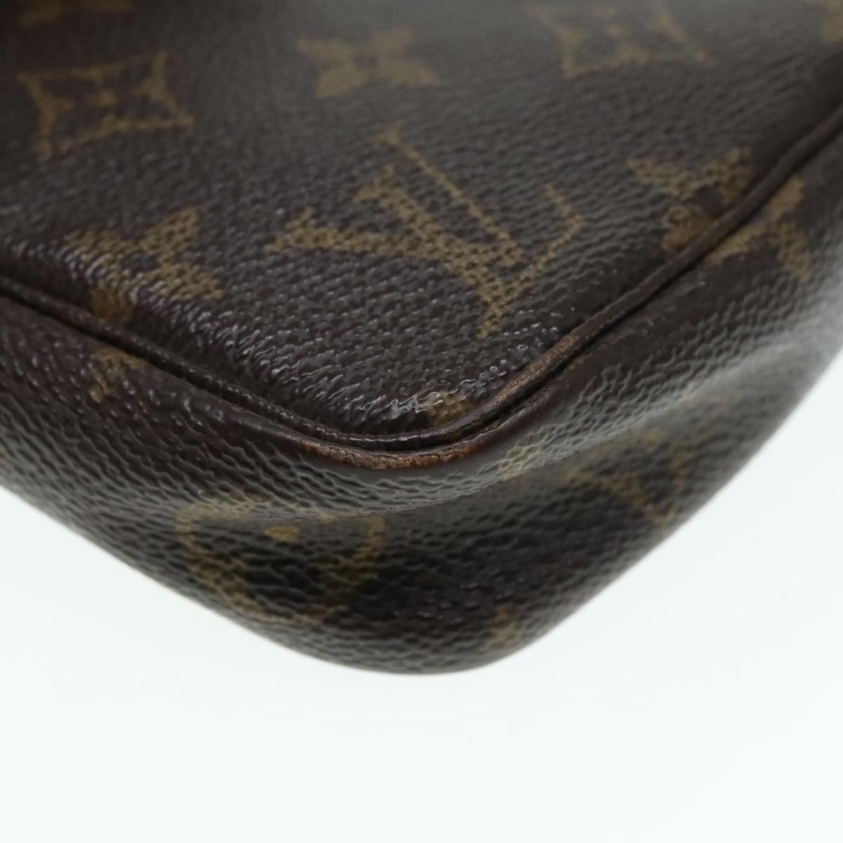 LOUIS VUITTON Monogram Pochette Accessoires Pouch M51980 LV Auth 92572